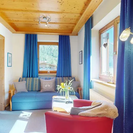 Aparthotel Tirol 3*
